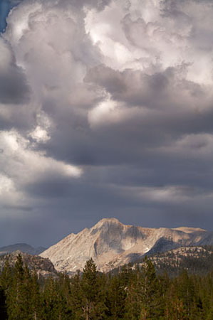 _Mt.-Conness_Storm